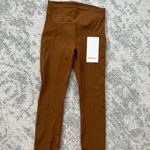 NWT Lululemon Power Thru Tight size 4